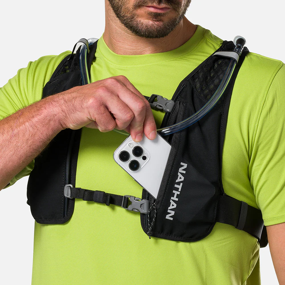 NATHAN - QuickStart 3.0 4 Liter Hydration Pack (Black)